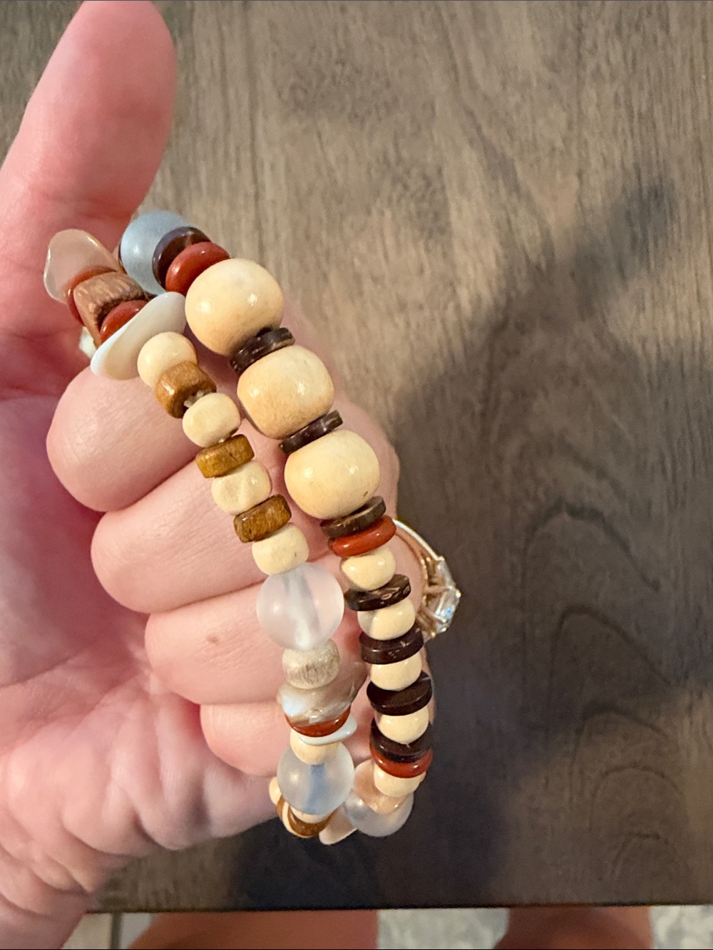 Four bracelets - Picture 4 of 6